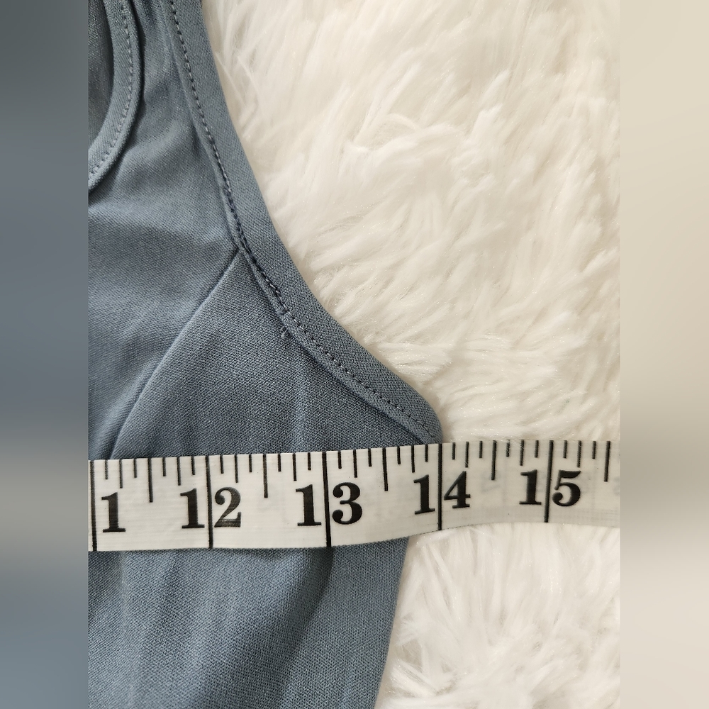 Sea Blue Square Neck Sleeveless Crop Top - Picture 3 of 5